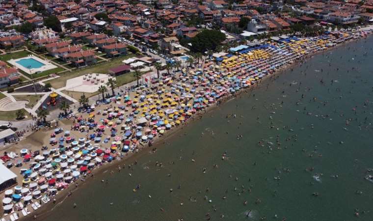 Tatilde Menderes sahillerine yoğun ilgi
