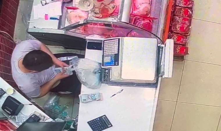 Yer: Arnavutköy... Kasabın dalgınlığını fırsat bilip 90 bin lira çaldılar!