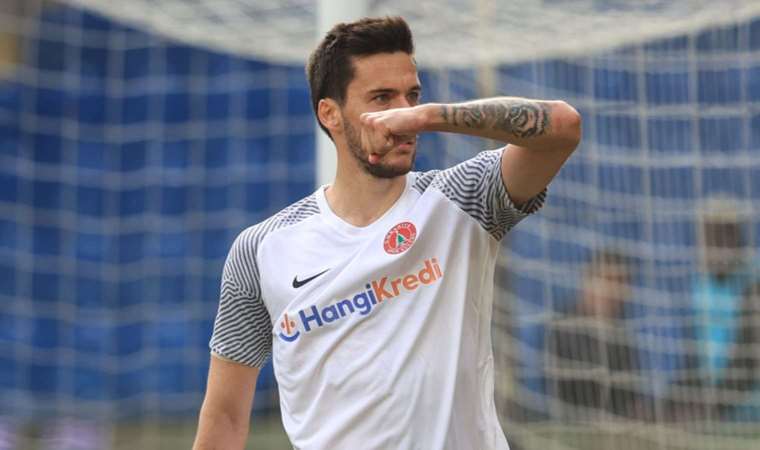 Fenerbahçe, Umut Nayir ile anlaşmaya vardı