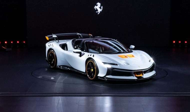 Ferrari SF90 XX Stradale ve Spider tanıtıldı