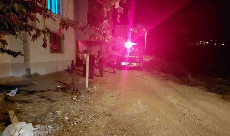 Zonguldak'ta yangın paniği: 'Peçeteler' evi yaktı
