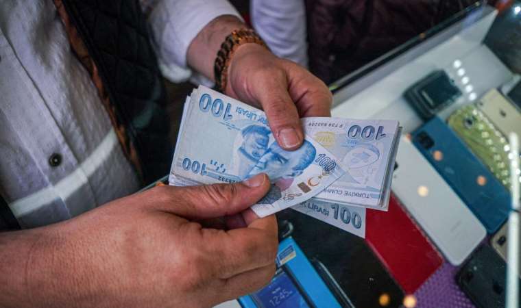 Ekonomist Remzi Özdemir’den kritik döviz uyarısı