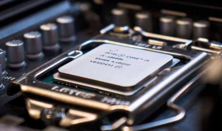 Çin'in geliştirdiği yapay zeka 5 saatte işlemci tasarladı