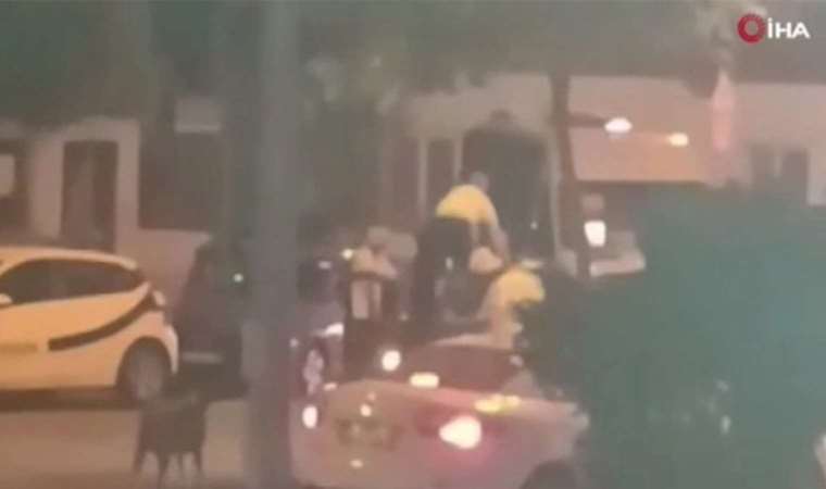 İstanbul'da dehşet anları... Yol kavgasında silahlar patladı!