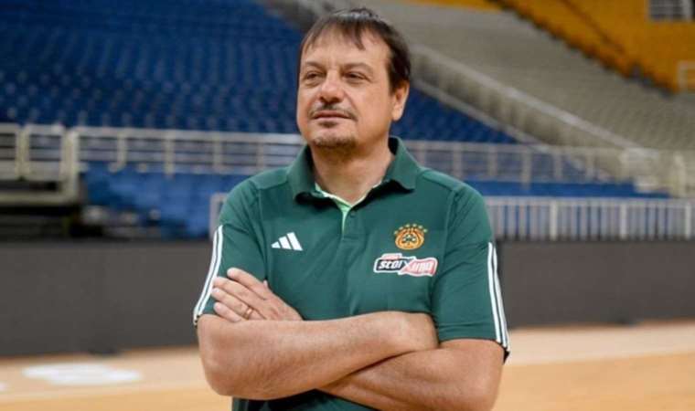 Ergin Ataman: 'Futbolda Galatasaray, baskette Anadolu Efes'