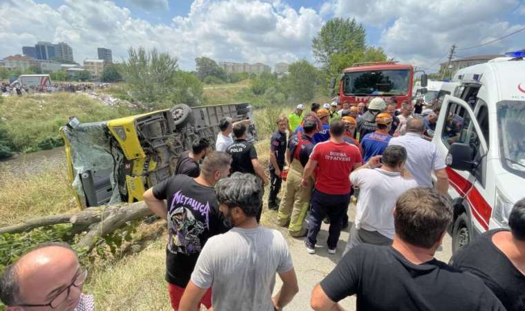 Bursa'da halk otobüsü devrildi: 10 kişi yaralandı!