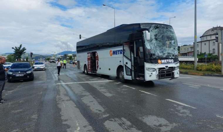 Düğün yolunda feci kaza: 6 yaralı