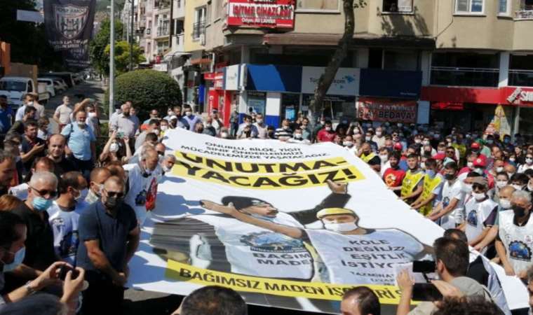 Madenciler Tahir Çetin ve Faik İnter ölüm yıldönümlerinde Soma'da anıldı