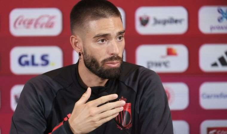 Yannick Carrasco kimdir, nereli, kaç yaşında? Yannick Carrasco hangi pozisyonda oynuyor, hangi takımlarda oynadı?