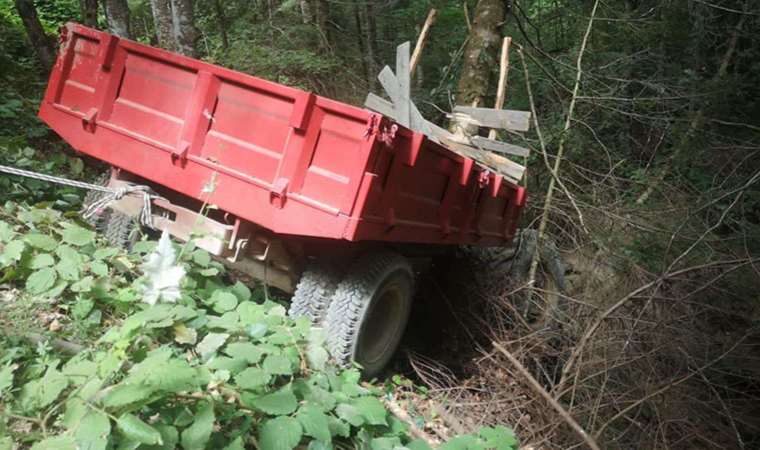 Samsun'da korkunç kaza: Yaşlı çift devrilen traktörün altında can verdi