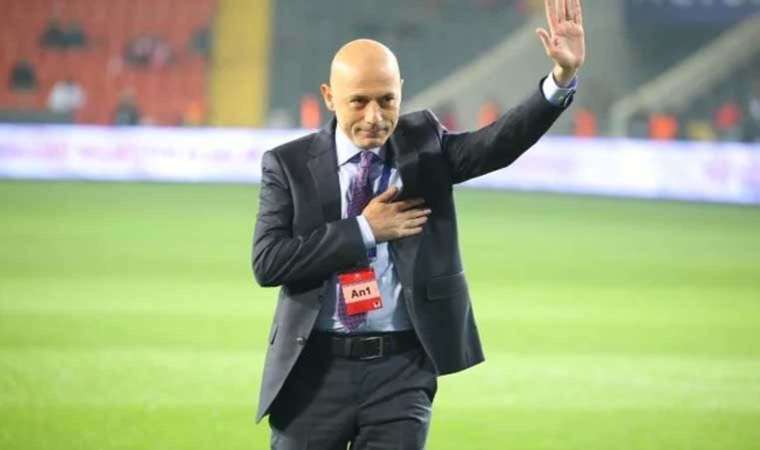 TFF'den, Cüneyt Çakır'a tebrik