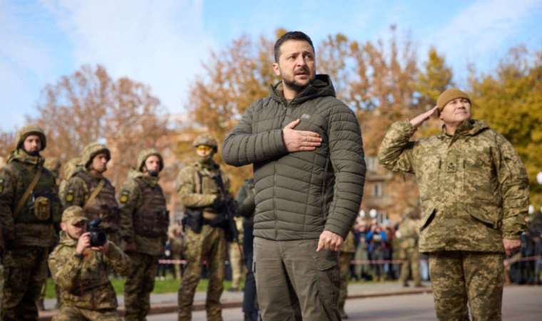 Ukrainian military chiefs fired over corruption