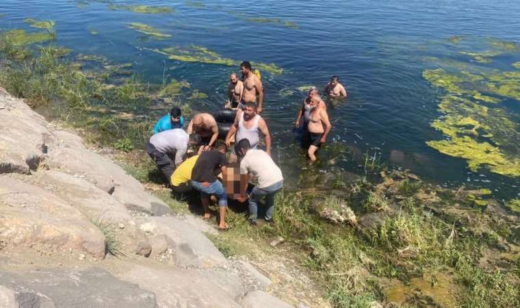 Fırat Nehri'ne giren baba ile oğlu boğularak hayatını kaybetti!