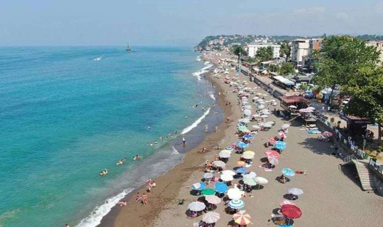 Akçakoca sahilinde denize girmek yasaklandı