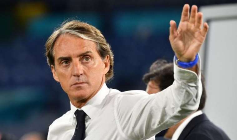 İtalya Milli Takımı Teknik Direktörü Roberto Mancini istifa etti