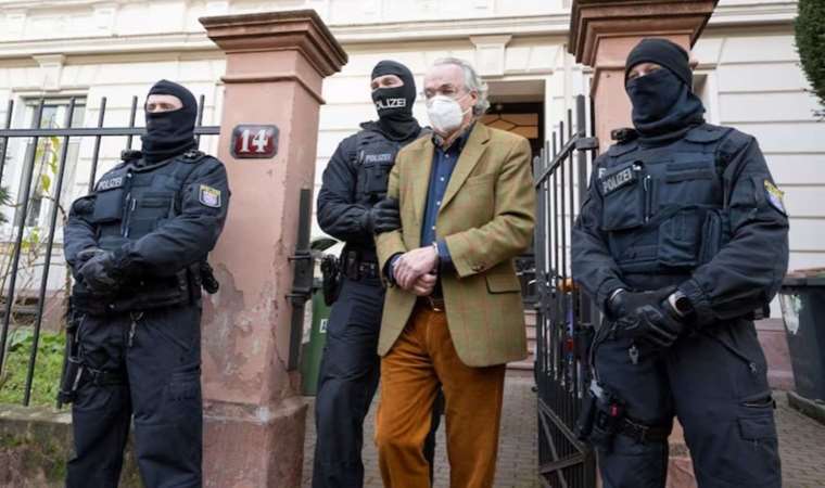 Almanya'da yakalanan darbe şüphelilerinin sansasyonel eylem planı ortaya çıktı