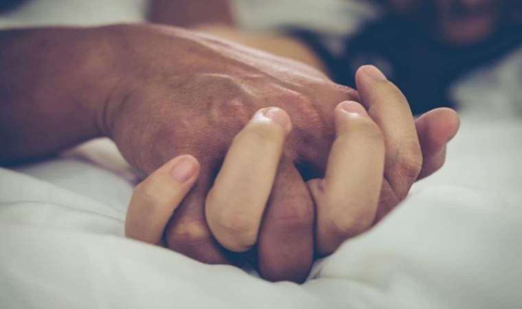 'İnsanlar ölüyor, aklınız fikriniz...'