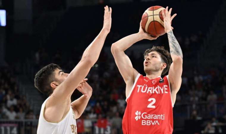 Bulgaristan'ı yenen 12 Dev Adam yarı finalde!