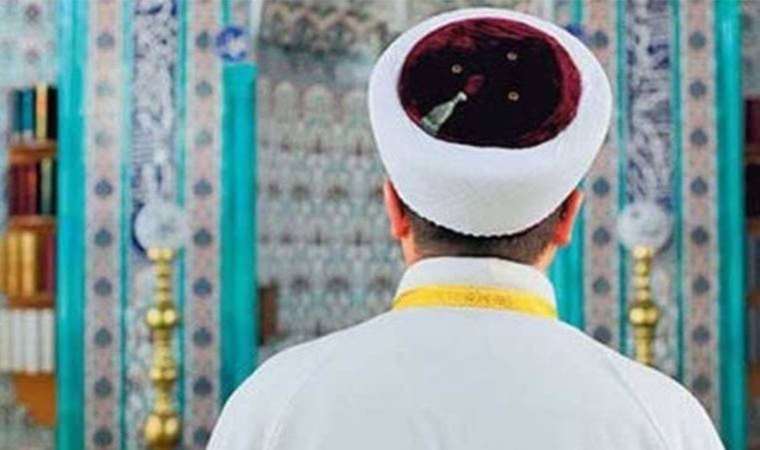 İmam, kıyafetini beğenmediği kadını darp etti iddiası: 'Bu kılıkla nasıl camiye gelirsin?'