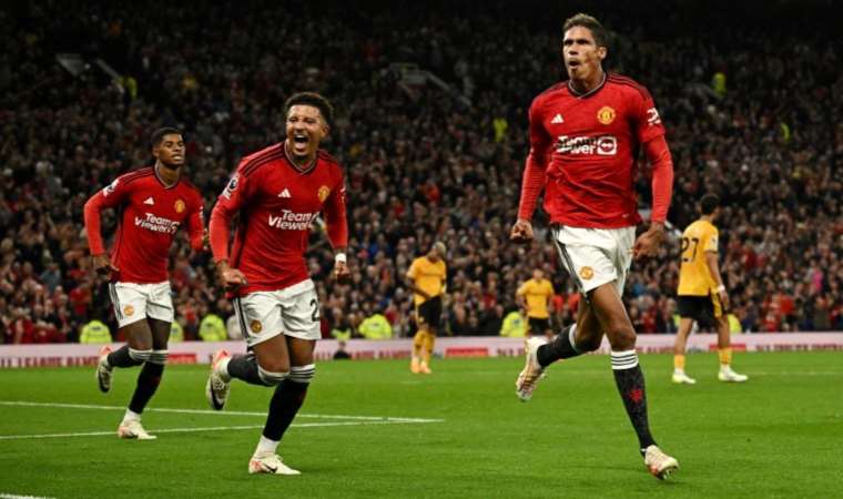 Manchester United, Wolverhampton'ı tek golle geçti