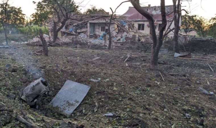 At least three killed in Russian airstrikes on Ukraine