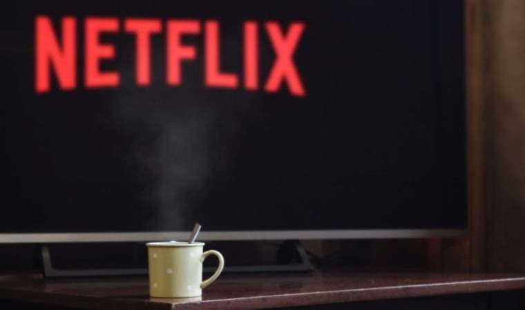 Beklenen oldu! YouTube ve Netflix televizyonu yendi
