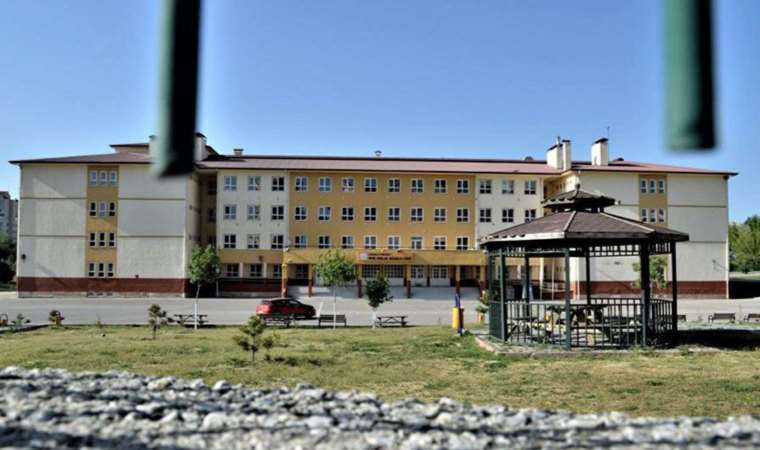 Liselere sınıf tekrarının gelmesi planlanıyor