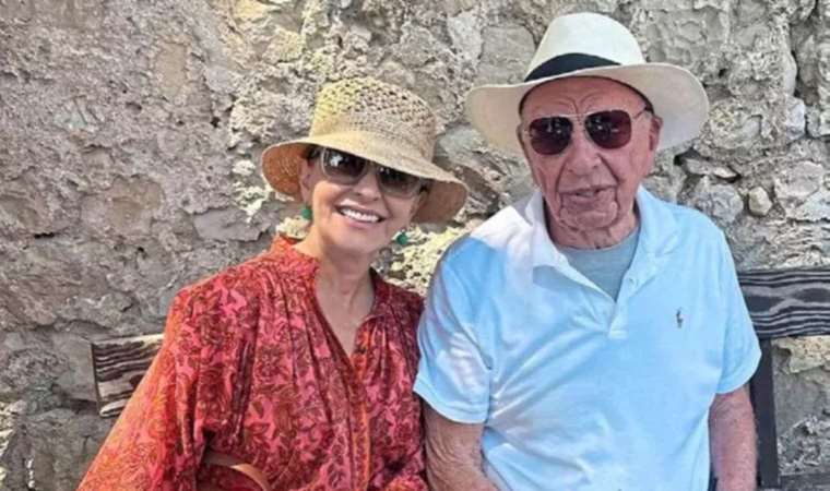 92 yaşındaki medya patronu Rupert Murdoch, Abramoviç'in eski kayınvalidesiyle sevgili oldu