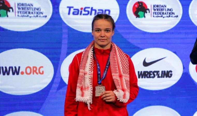 Bükrenaz Sert'ten Dünya Şampiyonası'nda gümüş madalya