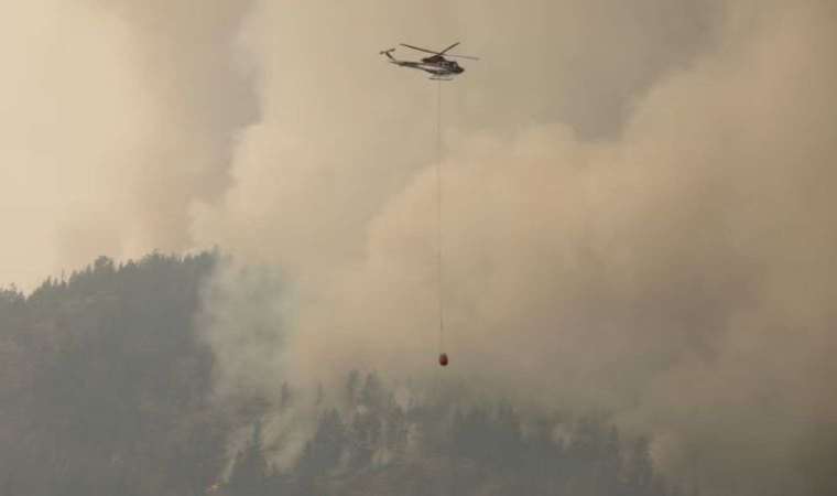 Canada fires: Yellowknife city evacuated