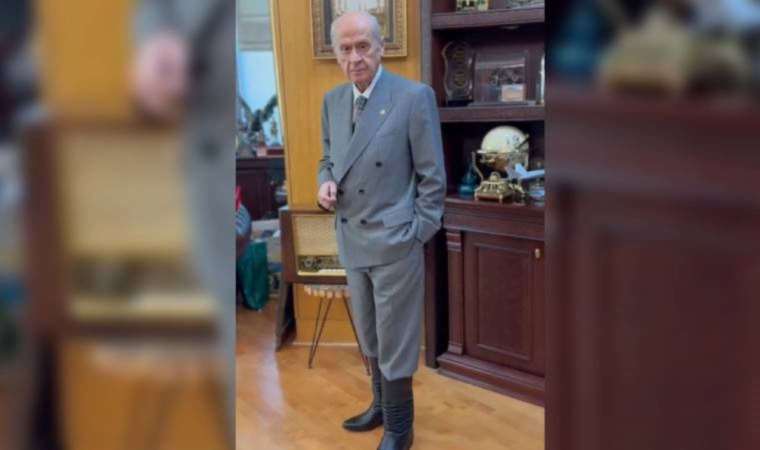 MHP'den 'Kıbrıs Türk'ündür' paylaşımı