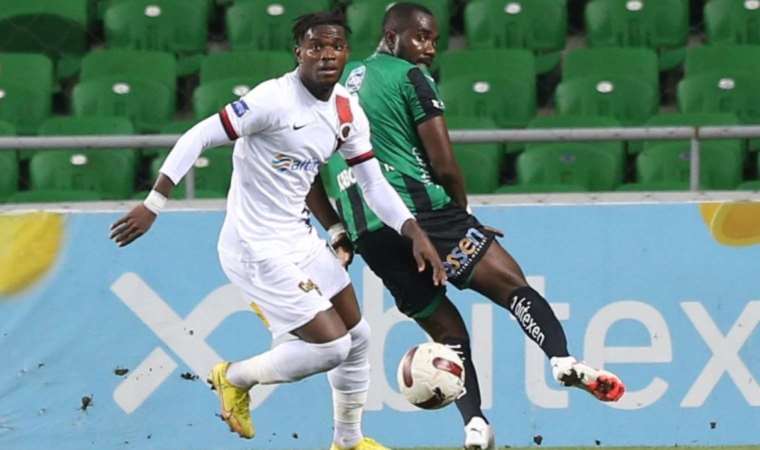 Sakarya'da maç başladığı gibi bitti