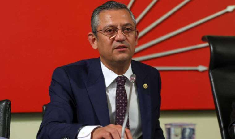 CHP'de Özgür Özel'in genel başkanlığı işaret etmesi kongrelerde nasıl karşılandı?