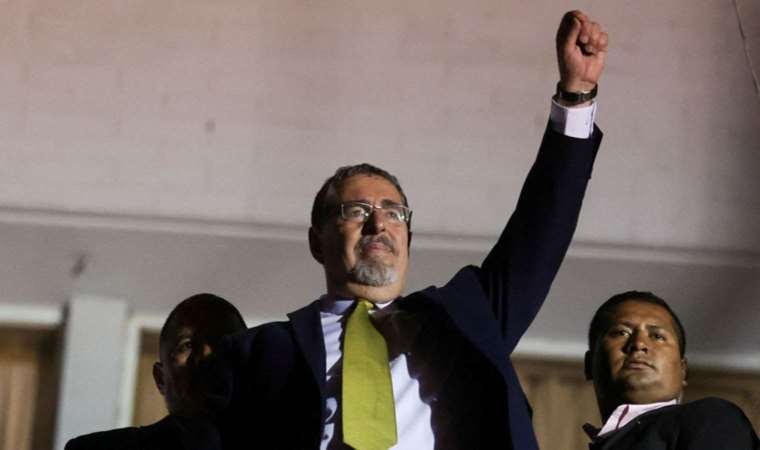 Guatemala seçimlerini solcu Arevalo kazandı