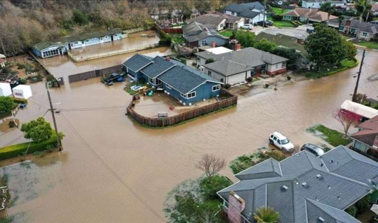 Hurricane Hilary to make landfall in Southern California, first tropical storm watch issued