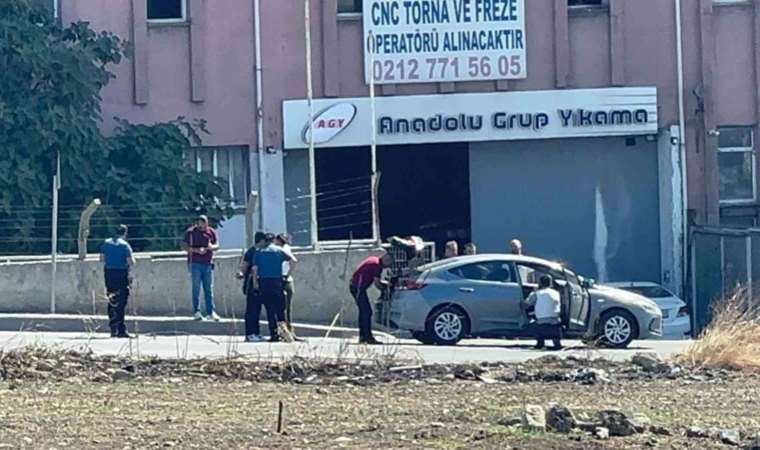 Yakalama çalışmasında sıcak gelişme: Cinayet şüphelileri polisle çatıştı, araç gasbederek kaçtı!