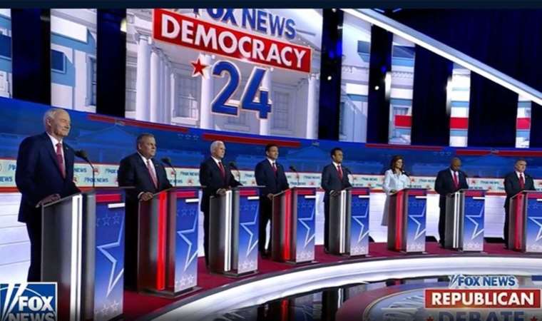 ABD'de Cumhuriyetçi Parti'nin başkan aday adayları canlı yayında karşı karşıya geldi