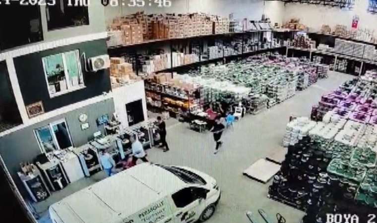 Malatya’daki depremin paniği kameralara yansıdı