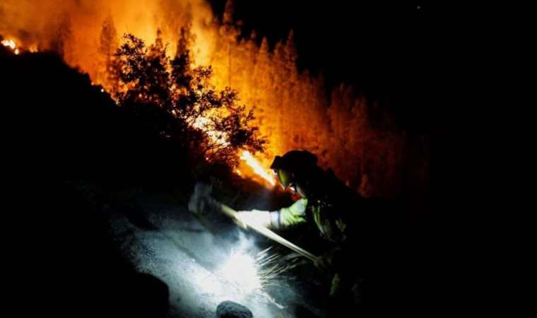 Tenerife firefighters successfully control enormous wildfire after nine-day battles