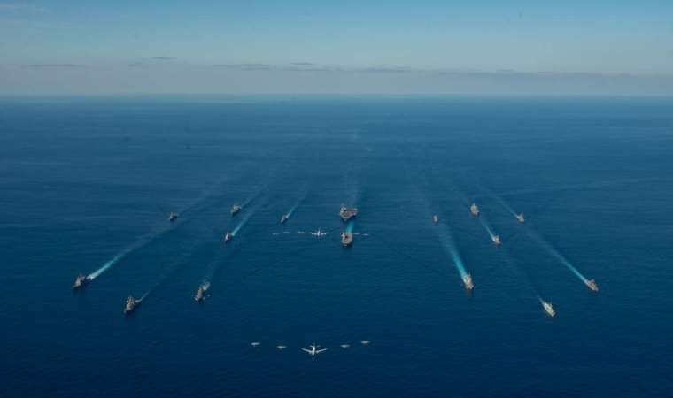 Japonya, ABD, Avustralya ve Filipinler'den Pasifik'te ortak tatbikat