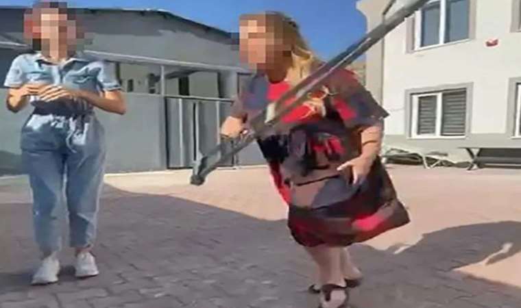Hacze gelen avukatı darbetmekle suçlanan fabrika sahibi, adli kontrolle serbest