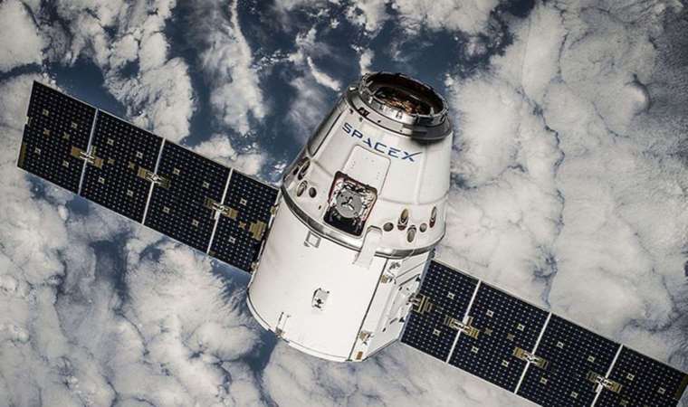 SpaceX Dünya'yı kaplıyor: 5 bininci uydu yörüngeye yerleşti