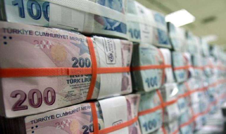 En borçlu belediyeden milyonluk ihaleler