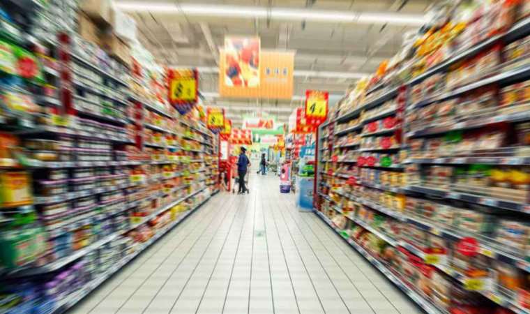 'Kadınlar, erkeklerden daha çok tüketiyor...'