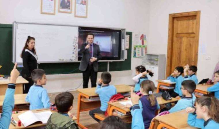 Bir öğrencinin günlük beslenme masrafı 100 lira! ‘Okullarda yemek programı başlatılmalı’