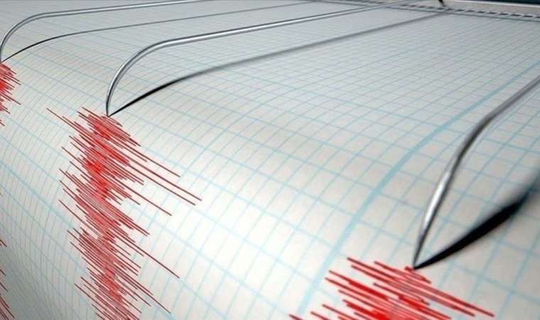 Powerful magnitude 7.1 earthquake rocks near Indonesia's Bali