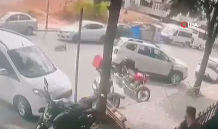 Arabanın çarptığı çocuk yerde metrelerce sürüklendi