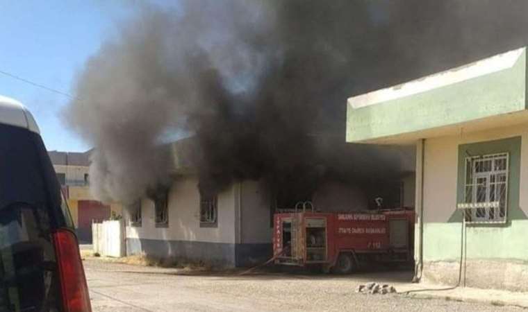 Babalarının ölümünden sorumlu tuttular: Evini yaktılar!