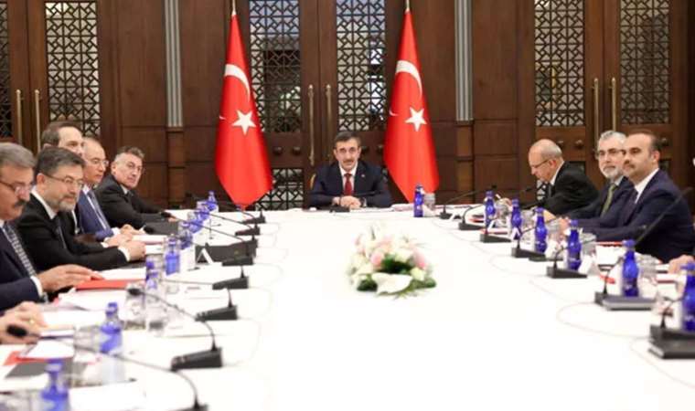 Son Dakika: Ekonomi Koordinasyon Kurulu toplantısı sona erdi: Fiyat istikrarı vurgusu