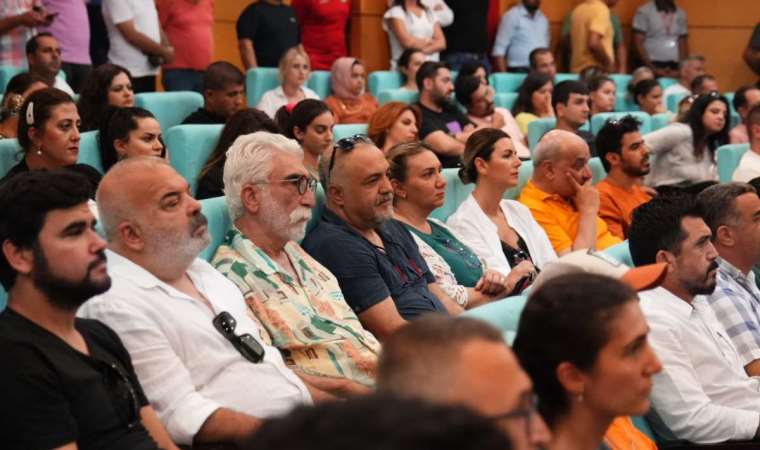 Gerici basın, tiyatro sanatçılarını hedef göstermişti: Başkan Bozdoğan'dan sert yanıt